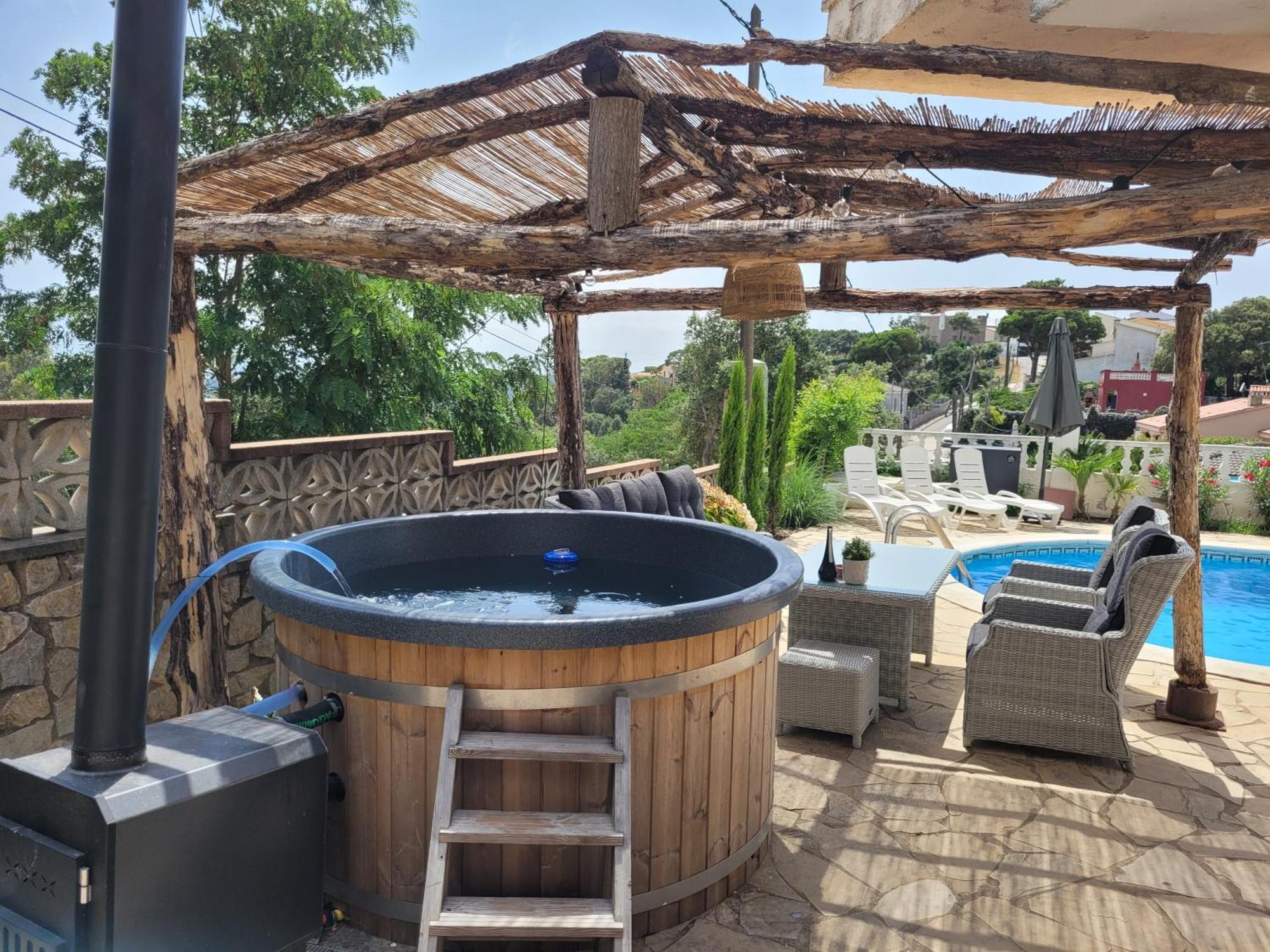 Holiday home Casa Felic 12 Personen, Familiehuis Met Hottub *